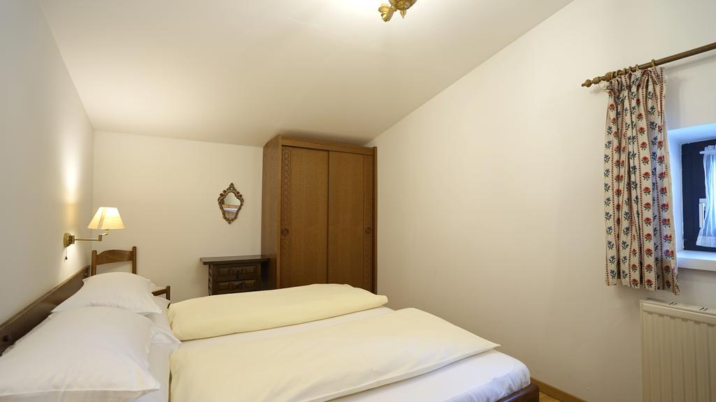 Landhaus Frenes Apartments Seefeld in Tirol Camera foto