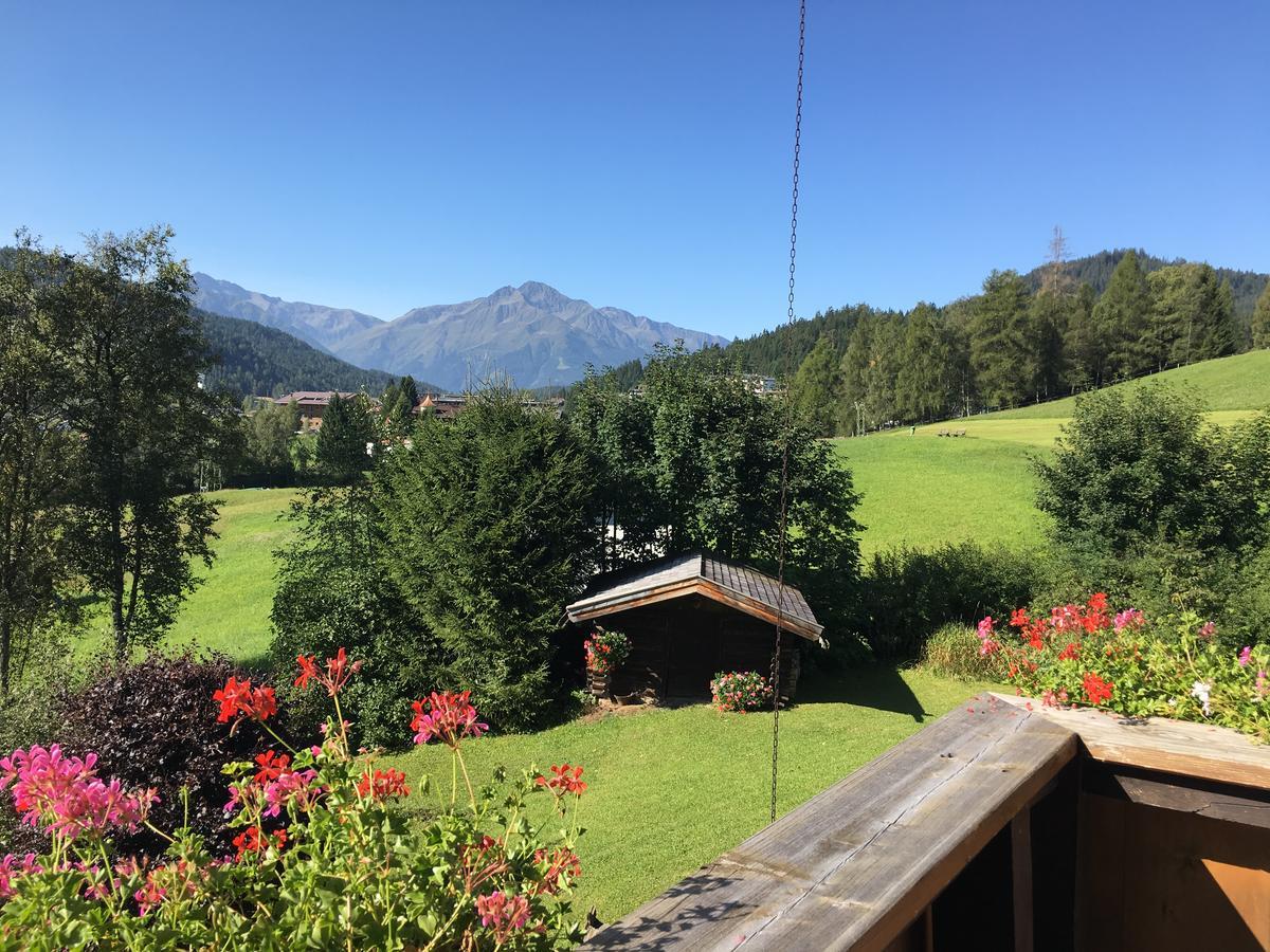 Landhaus Frenes Apartments Seefeld in Tirol Esterno foto